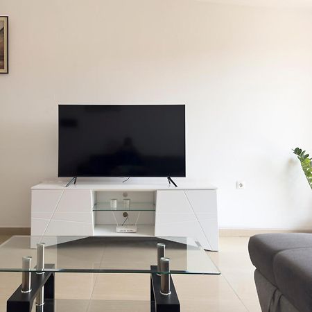 3 Bedroom Apt, Free Wifi & Ac, Cidadela - Lcgr Praia Esterno foto