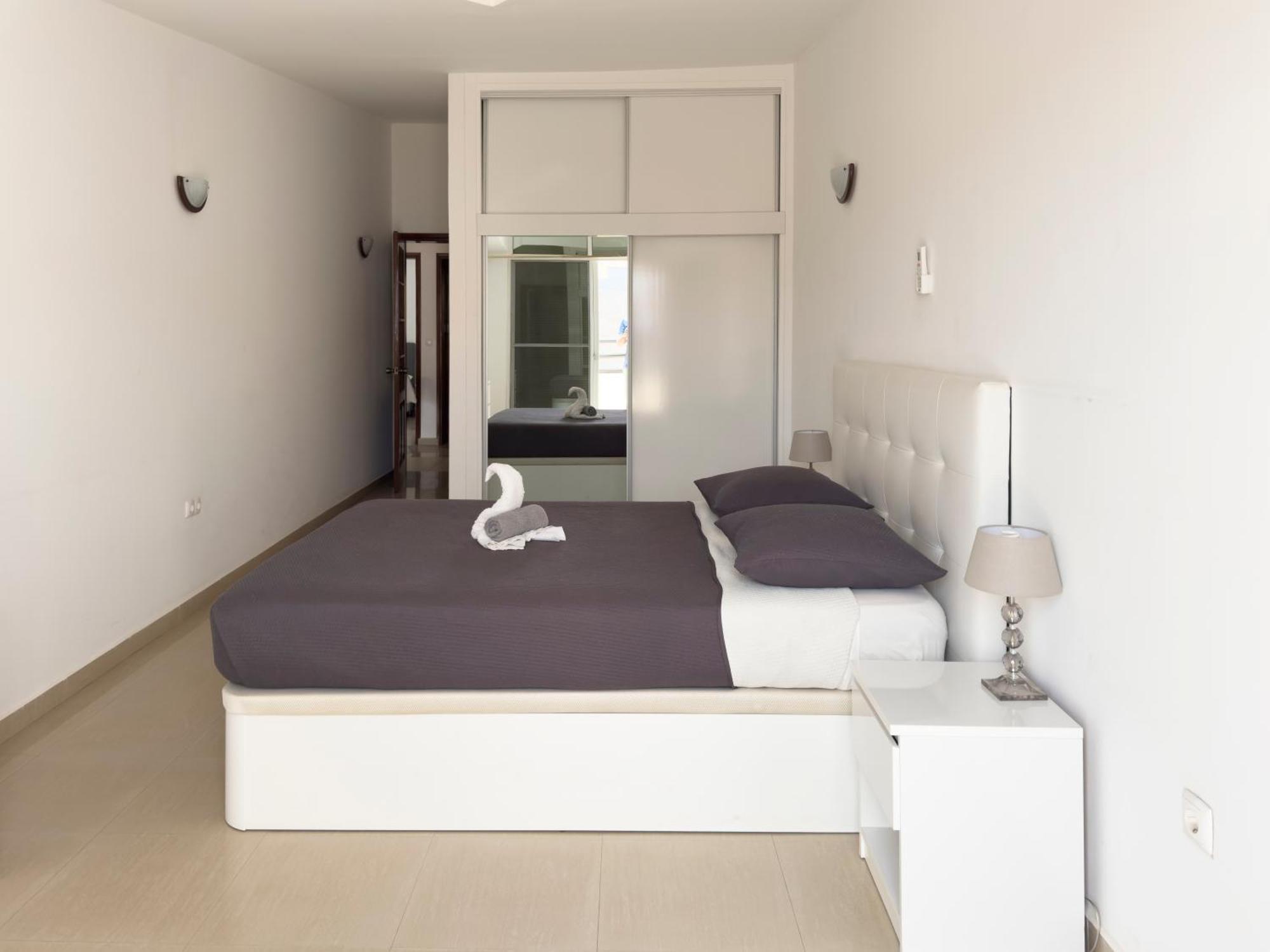3 Bedroom Apt, Free Wifi & Ac, Cidadela - Lcgr Praia Esterno foto